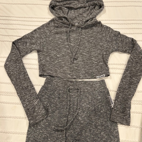 Gymshark set - Picture 2 of 4